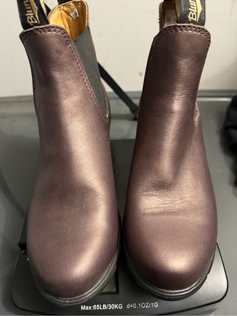Women’s size 7 Bronze Colored Blundstone